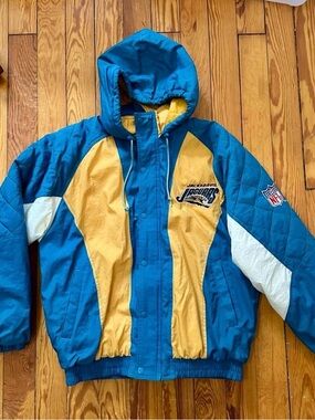 Vintage 1990’s Starter Pro Line Jacksonville Jaguars Puffer Jacket
